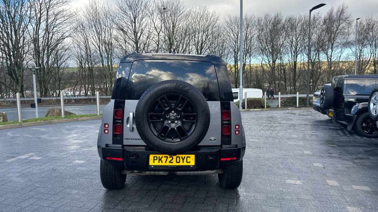 Land Rover Defender 3.0 D250 X-Dynamic SE 110 5dr Auto Diesel Estate